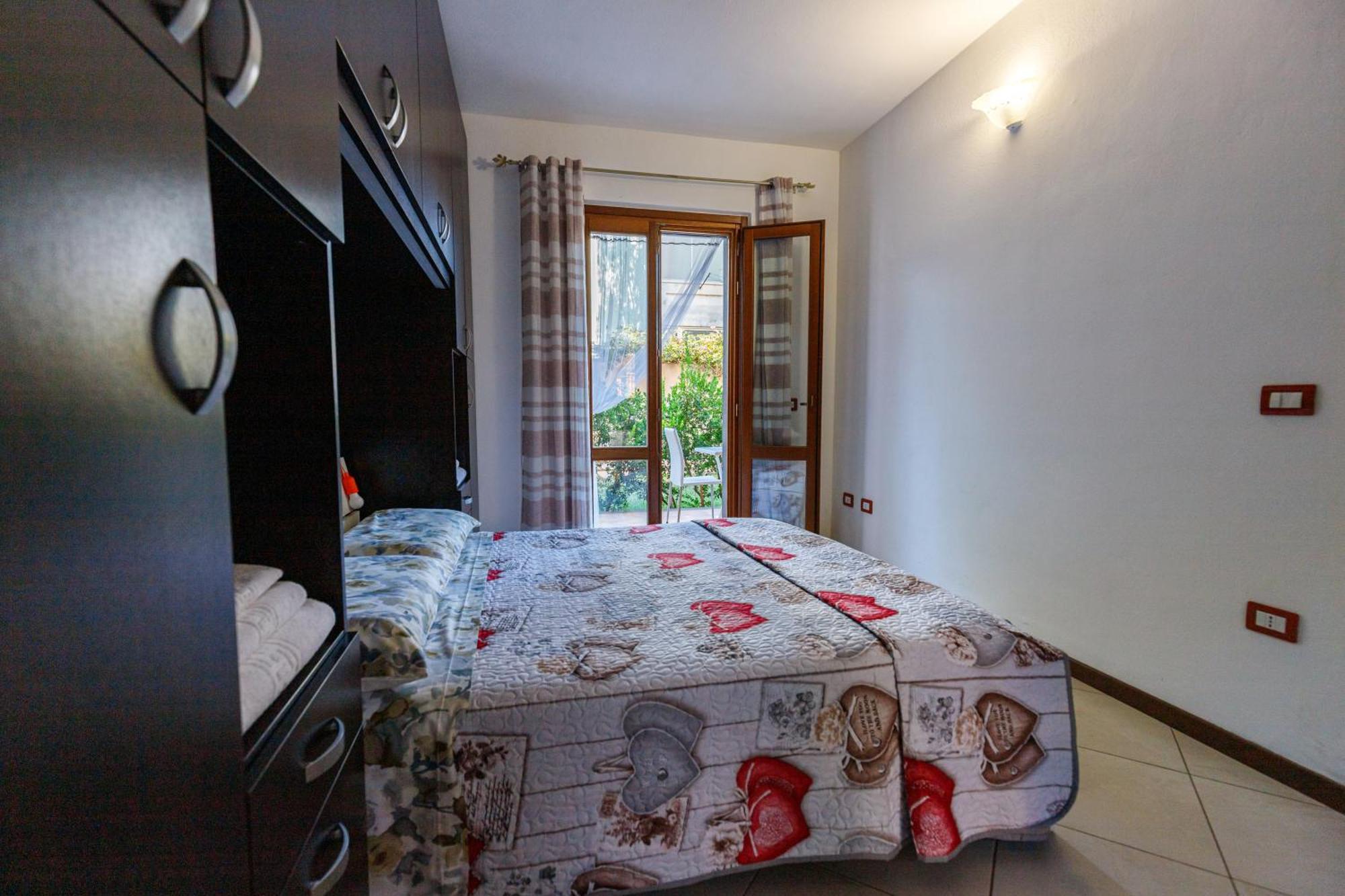 Casa Lilla 1 E 2 Daire Oristano Oda fotoğraf