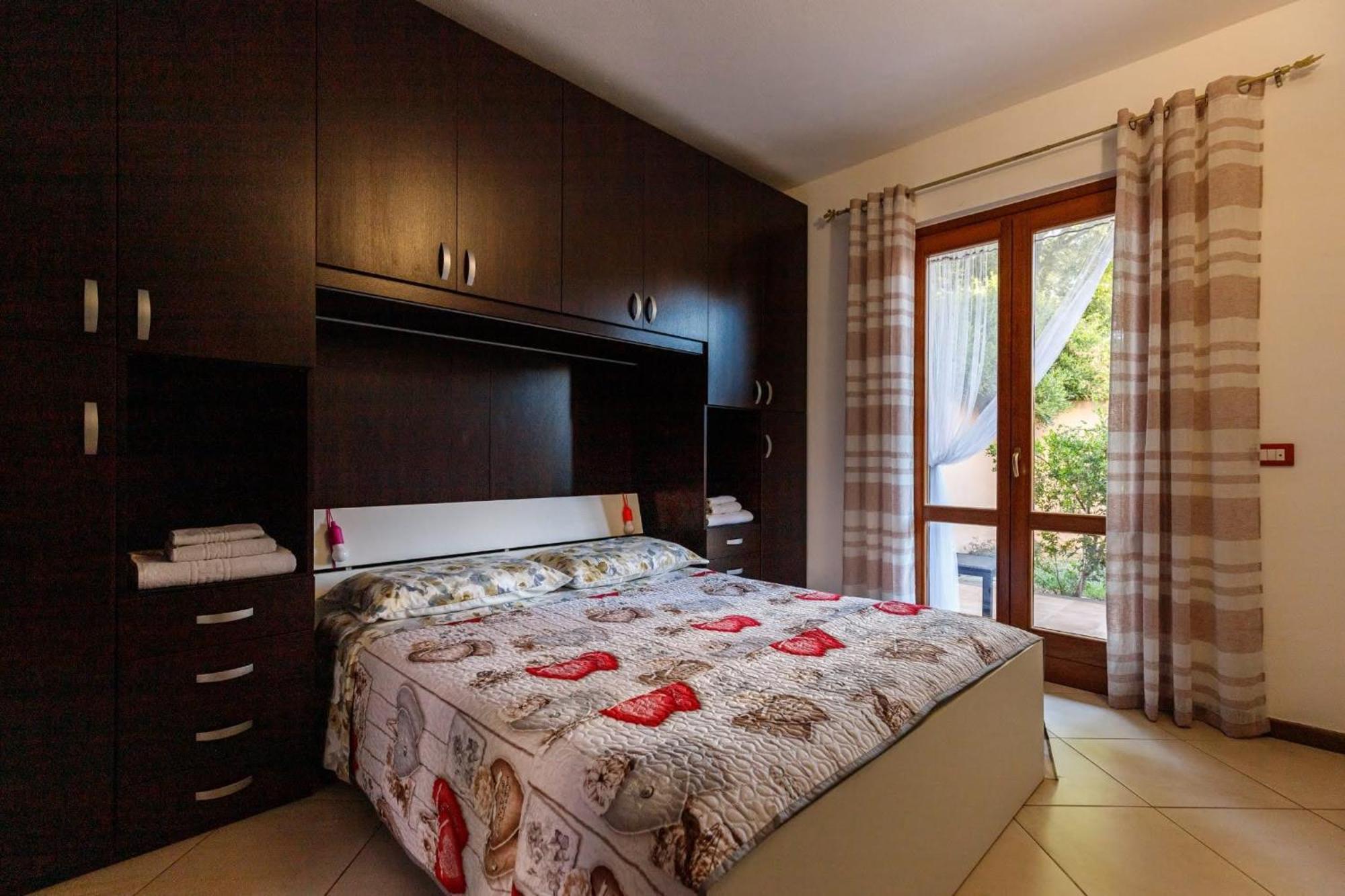 Casa Lilla 1 E 2 Daire Oristano Oda fotoğraf
